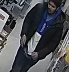 SUSPECTS TO BE IDENTIFIED | THEFT AT THE RONA IN VAL-DES-MONTS