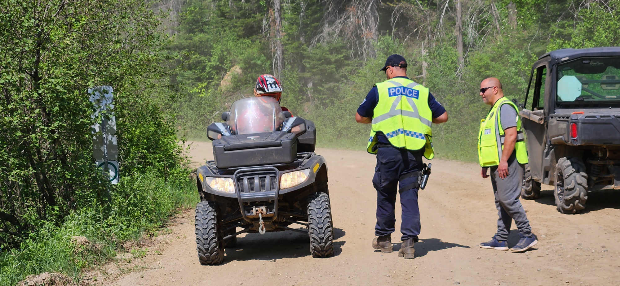 L’ANGEGARDIEN PATROUILLE DU SENTIER DE VTT MRC des Collinesdel'Outaouais
